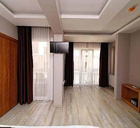 מלון Hanpoint Boutique 4*